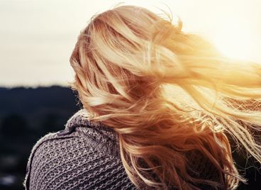 Точно така, косата се уврежда през лятото