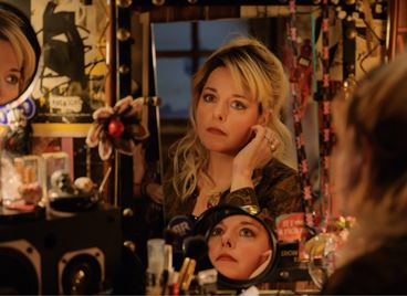 Max с първа оригинална френска продукция