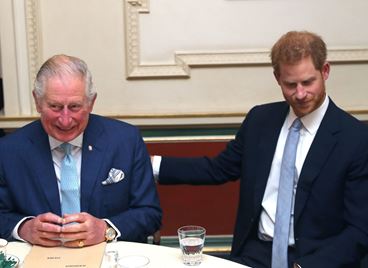 Принц Хари и крал Чарлз III се срещнаха за първи път от 19 месеца насам