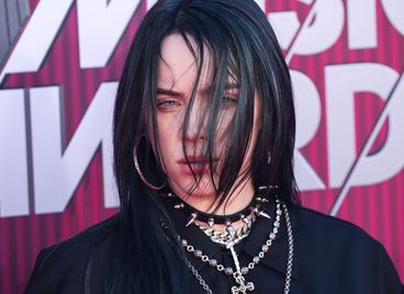 Обвиниха Били Айлиш в расизъм, тя отрече да е вярно