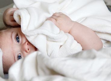 Всички истини и лъжи за детската козметика