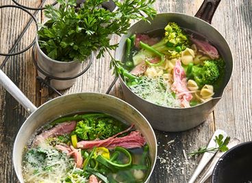 Пролетно минестроне със зеленчуци