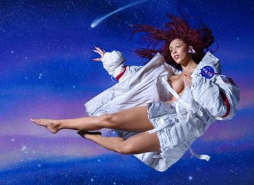 Doja Cat представи новия си албум Planet Her