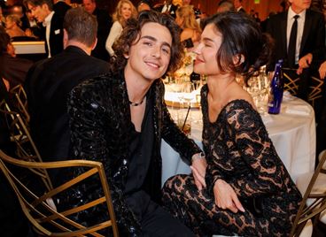 Запечатано с целувка: Кайли Дженър и Тимъти Шаламе вече не крият любовта си