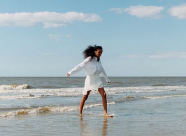 Ефирни &amp; горещи предложения за времето на плажа