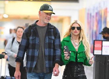 Джесика Симпсън се раздели със съпруга си