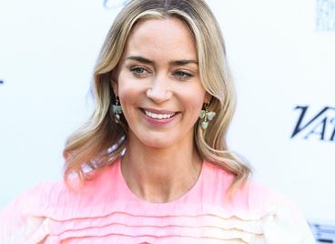 &quot;Момичето от влака&quot; носи Прада и обича Ню Йорк