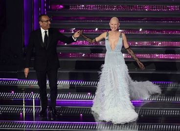 Бианка Балти с удивителна поява на фестивала Санремо