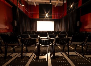 &quot;Червената къща&quot; отново отваря врати за култура в София