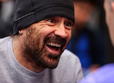 Колин Фарел пробяга маратон, докато бута приятелка в инвалидна количка