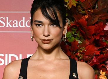 Дуа Липа има нов мъж до себе си