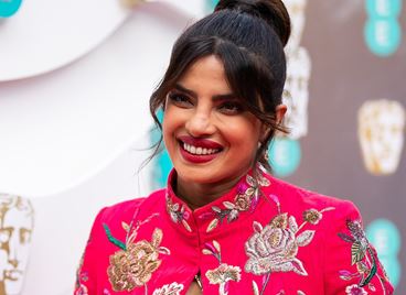 Приянка Чопра стартира благотворителна кампания в помощ на Индия