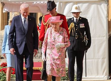Джо Байдън за кралицата: &quot;Напомня на майка ми&quot;