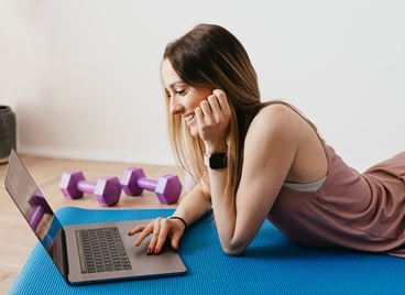 Любимите ни YouTube тренировки за спорт вкъщи