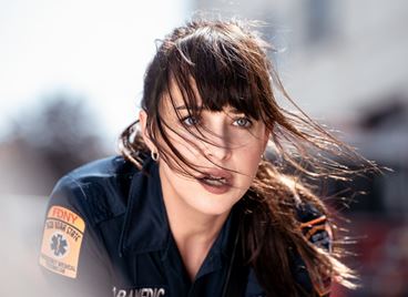 Дакота Джонсън се завръща на екран с &quot;Мадам Уеб&quot;