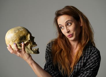 Весела Бабинова и нейният &quot;Пистолет в торнадо&quot;