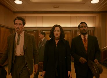 Цяла артилерия холивудски легенди ни кани на пътуване до &quot;Амстердам&quot;