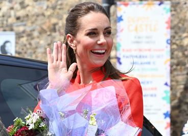 Открихме новата любима блуза на Кейт Мидълтън