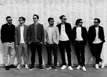 11 момчета в изповед за любовта в пърформанса &quot;НощнитеРицари&quot;