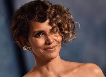 Хали Бери откровена за остаряването и самоувереността