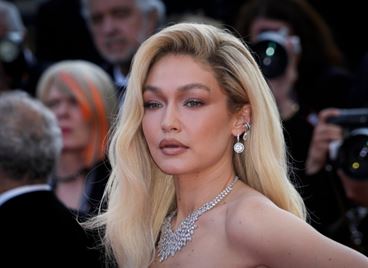 Арестуваха Джиджи Хадид заради наркотици