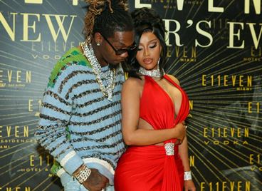 Защо Карди Би е решила да не се развежда с Offset?