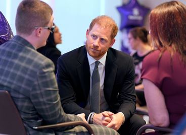 Принц Хари се завърна във Великобритания