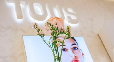 TOUS отпразнува 40 години от създаването на емблематичното Мече