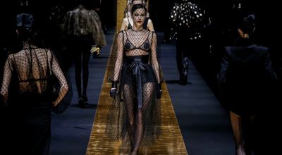 Dolce&amp;Gabbana нажежиха атмосферата с новата си колекция