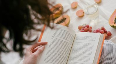 Книгите, които ни държат будни този месец