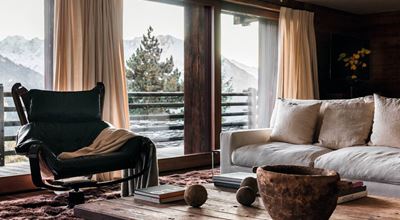 Възраждане в Алпите: стар хотел се превръща в дом с история