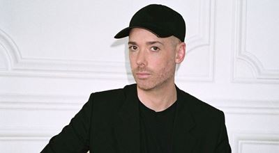 Том Уолкър е новият креативен директор на грима на Givenchy