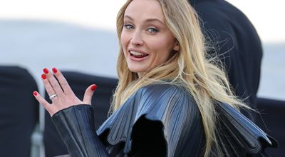 Софи Търнър разкри има ли връзка с Крис Мартин