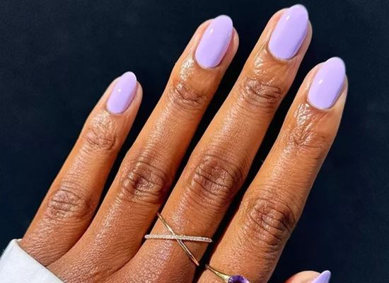 15 идеи за лавандулови нокти, които да пробвате още сега