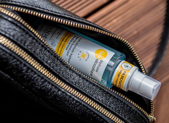 Портфейл, ключове, маска и... Biphase Lipo alcoolique на Bioderma