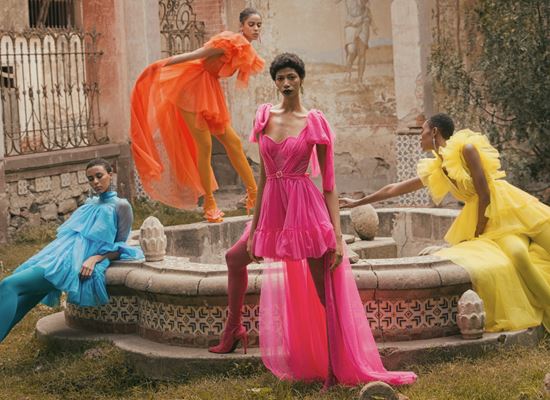 Yes, ще носим ярки цветове и през есента