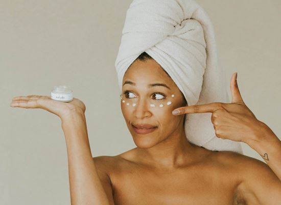 Защо очите ви винаги изглеждат подпухнали и уморени?