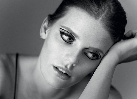 Формата на очите е важна не само за грима