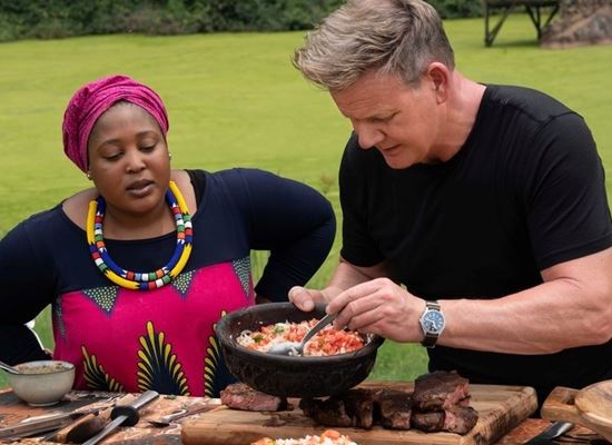 Телешки стекове с кафе, люти чушки и сос чимичури