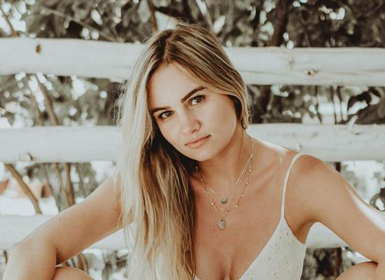 Как да се справим с подпухналите очи