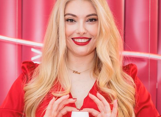 &quot;Колаген&quot; или &quot;колагени&quot;? Открийте тайната на младата кожа с крем Liftactiv Specialist