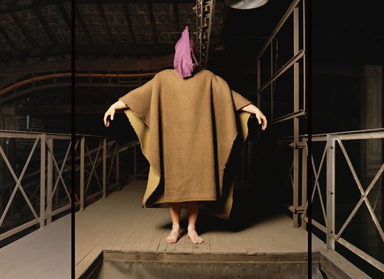 Как ли изглеждат различните лица на изтезанието?