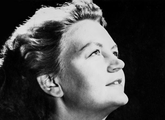 Честваме 90 години Татяна Лолова