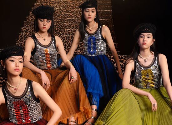 Скок напред с диско Ренесанса на Dior