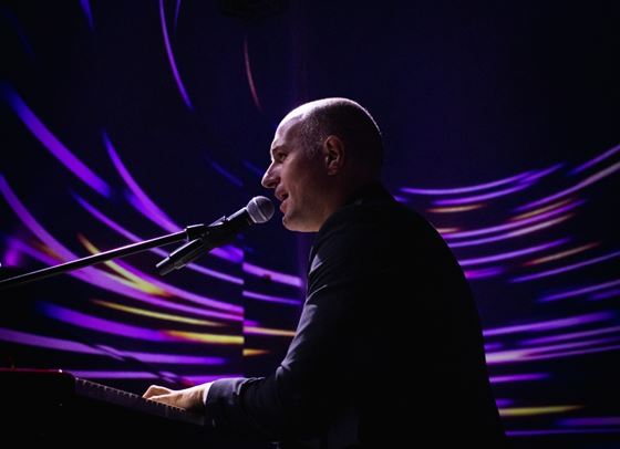 Боби Вълчев с нов благотворителен концерт в подкрепа на талантливи деца