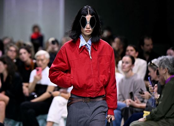 Футуристичната мода на Prada