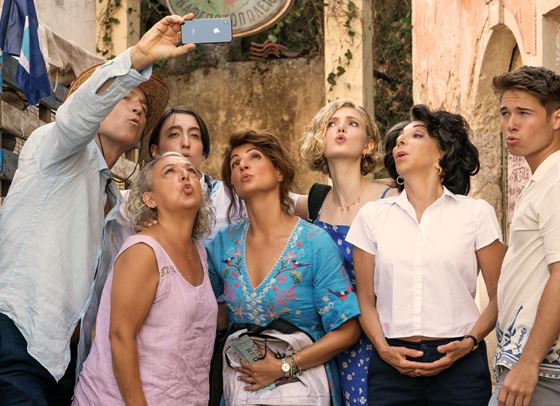 "Моята голяма луда гръцка сватба 3": Забавлението е за вас, билетите са от нас