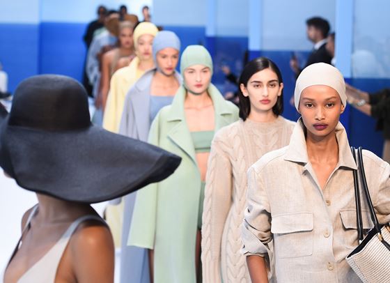 Max Mara ни кани да преоткрием Ривиерата