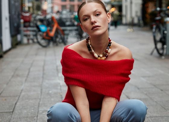 Alma Bulow в света на меката зима