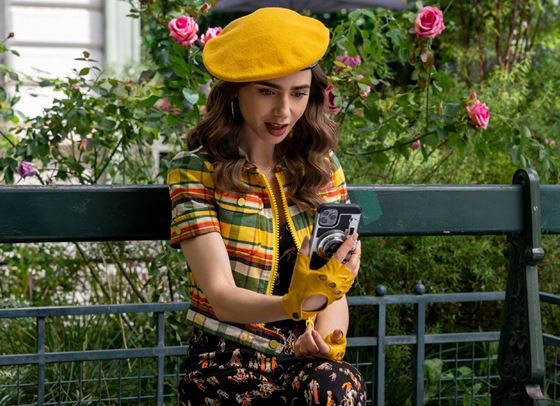 Lancome пуска колекция, вдъхновена от Emily in Paris